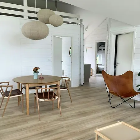 Newly Renovated Summer House In Gronninghoved