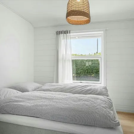 Casa vacanze Newly Renovated Summer House In Gronninghoved *
